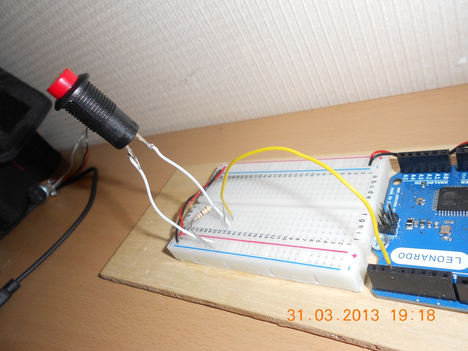Arduino Project at Sookmyung Women's University: Using a Switch to
